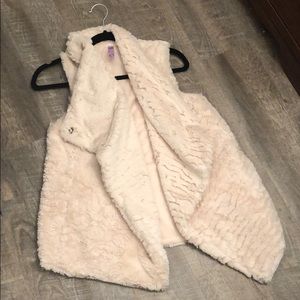 Faux fur vest